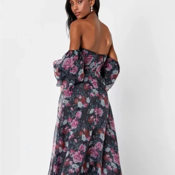 Lulu’s dress size XS. Black floral. Worn once to a wedding. - Picture 2 of 2